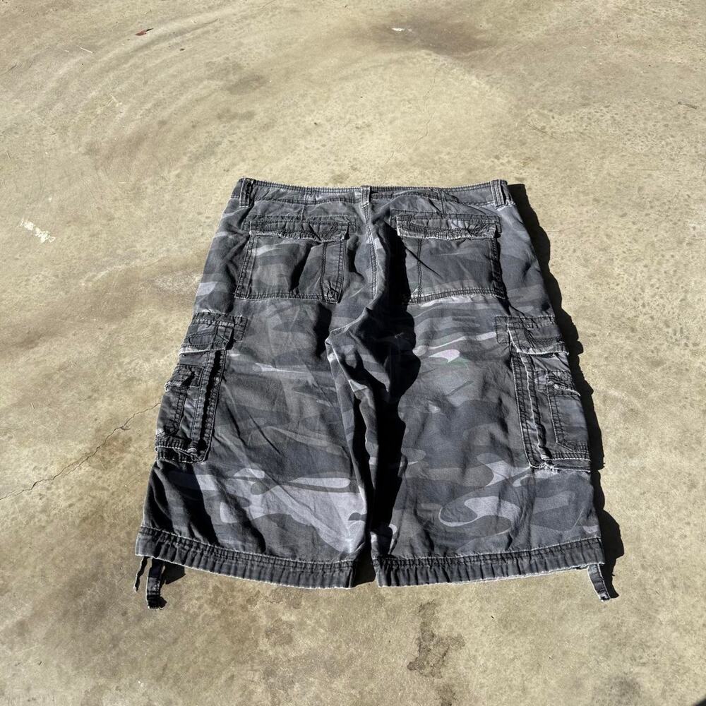 Y2K Unionbay Black & Gray Camo Cotton Cargo Shorts